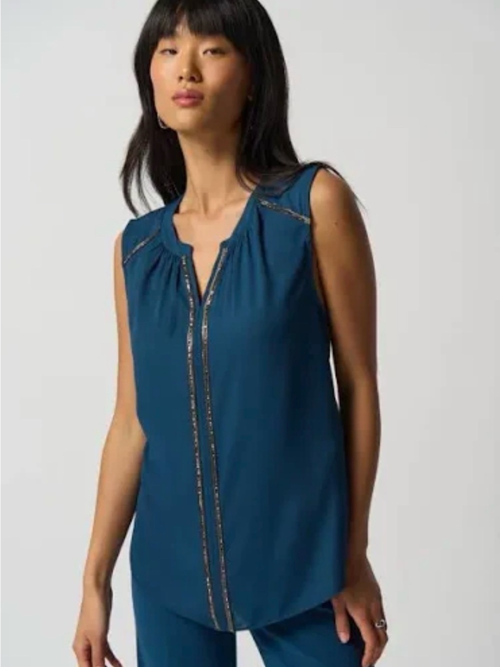 Joseph Ribkoff Top Rhinestone Trim Vneck Sleeveless Sz 10 Teal Blue Lightweight